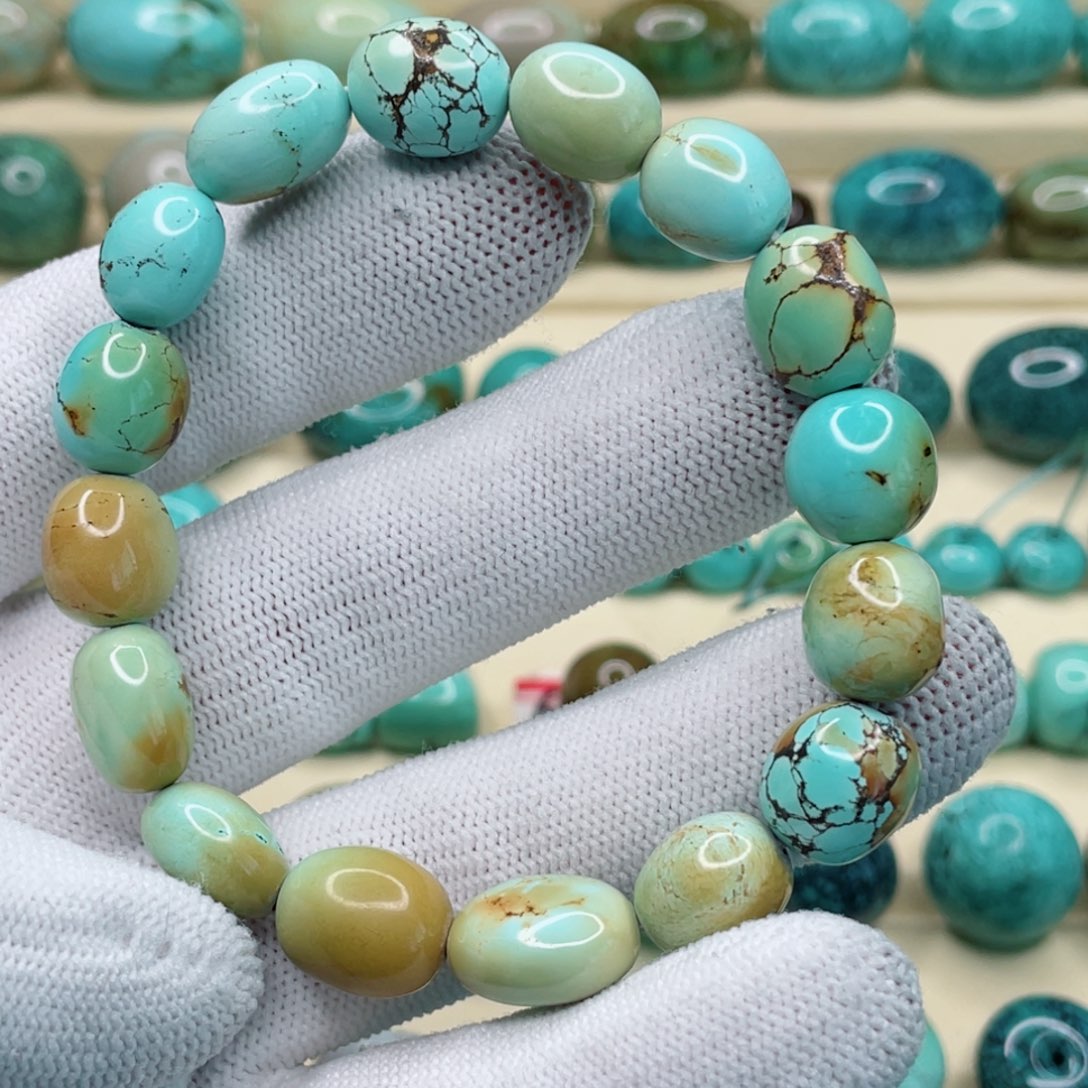 未镶嵌绿松石珠宝奇石