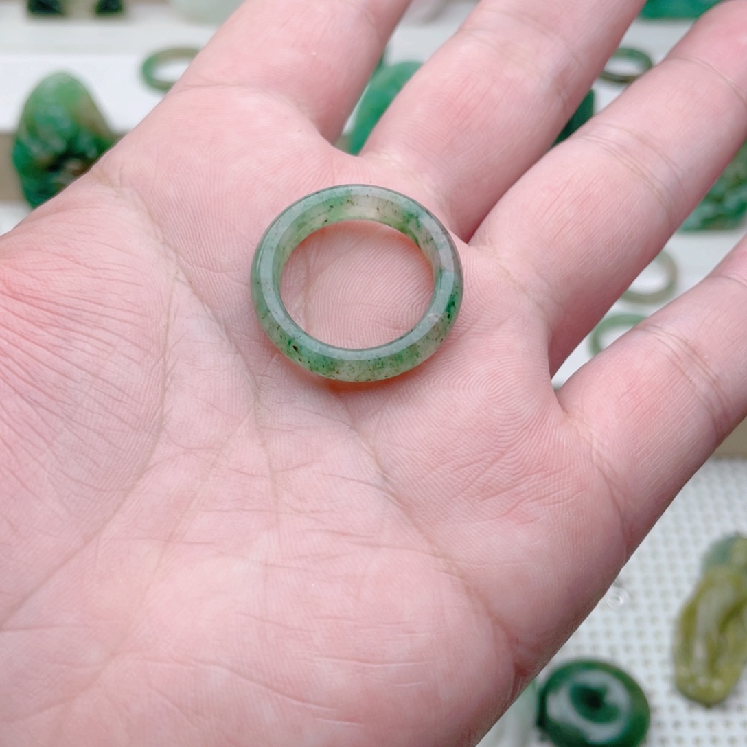 *****独山玉未镶嵌挂件