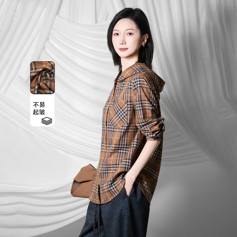 MASIENDI/玛丝恩迪春秋时尚连帽宽松格纹长袖衬衣330233