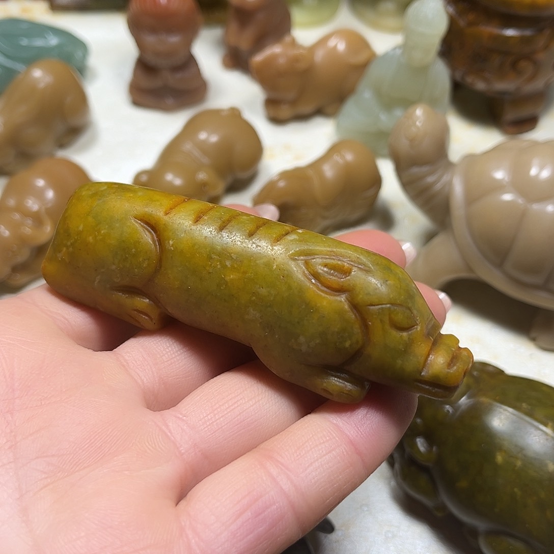 白玉菩提吊坠白玉菩提吊坠