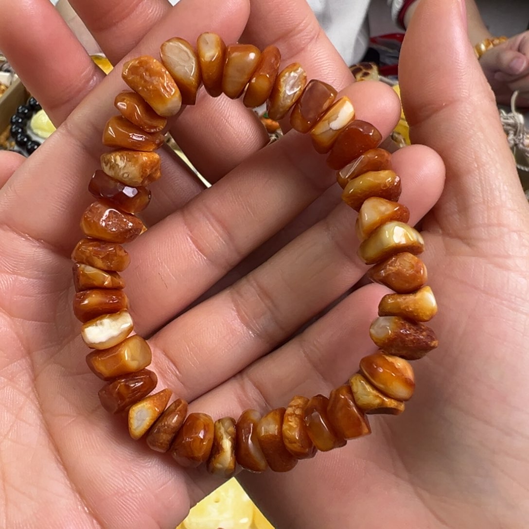 蜜蜡裸石未镶嵌蜜蜡