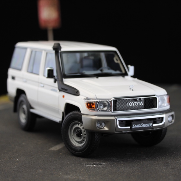 普拉多 酷路泽 猛禽 仿真合金汽车模型