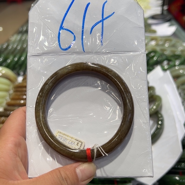 和田玉（糖玉）笔搁未镶嵌