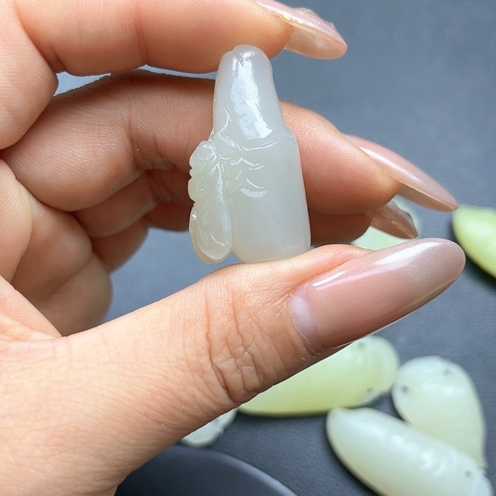 【闪购商品】颈饰未镶嵌和田玉