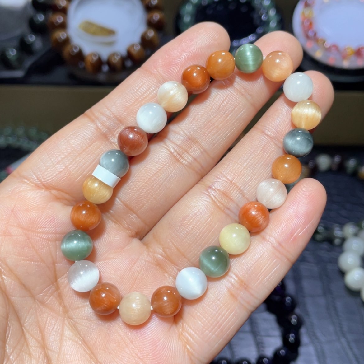 【闪购商品】水晶手串未镶嵌彩兔毛手串