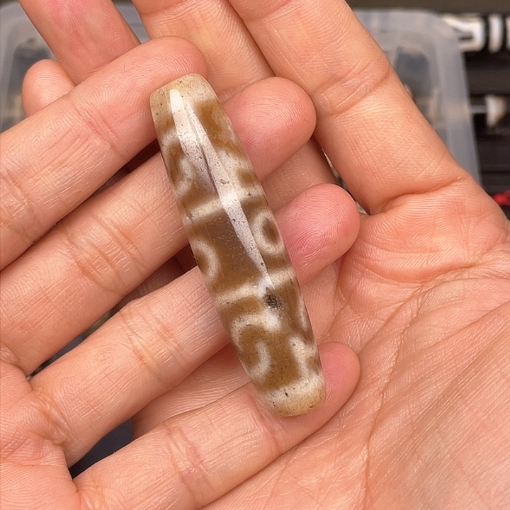 玛瑙/玉髓颈饰未镶嵌阿***3