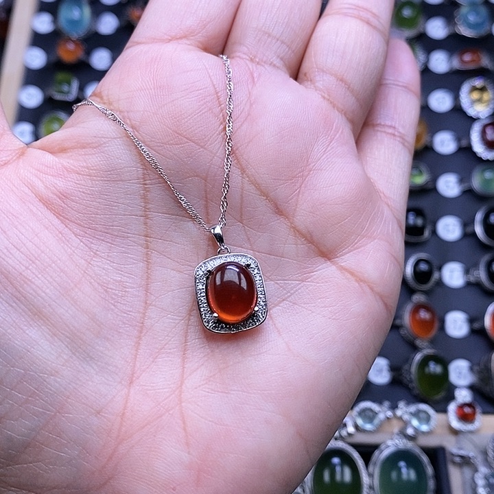 石榴石颈饰银S925镶嵌终**眺