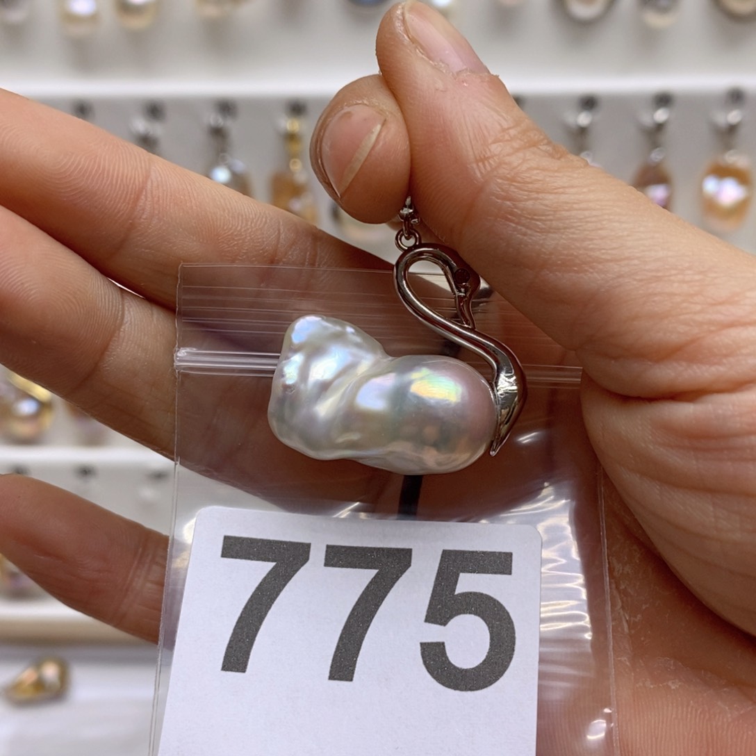 淡水珍珠颈饰银S925镶嵌775