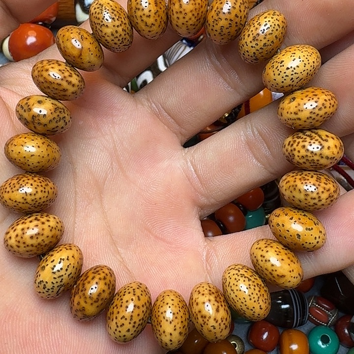 星月菩提吊坠菩提