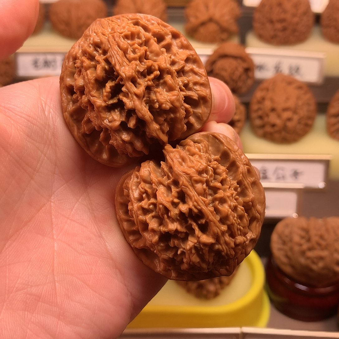 文玩核桃吊坠满天星