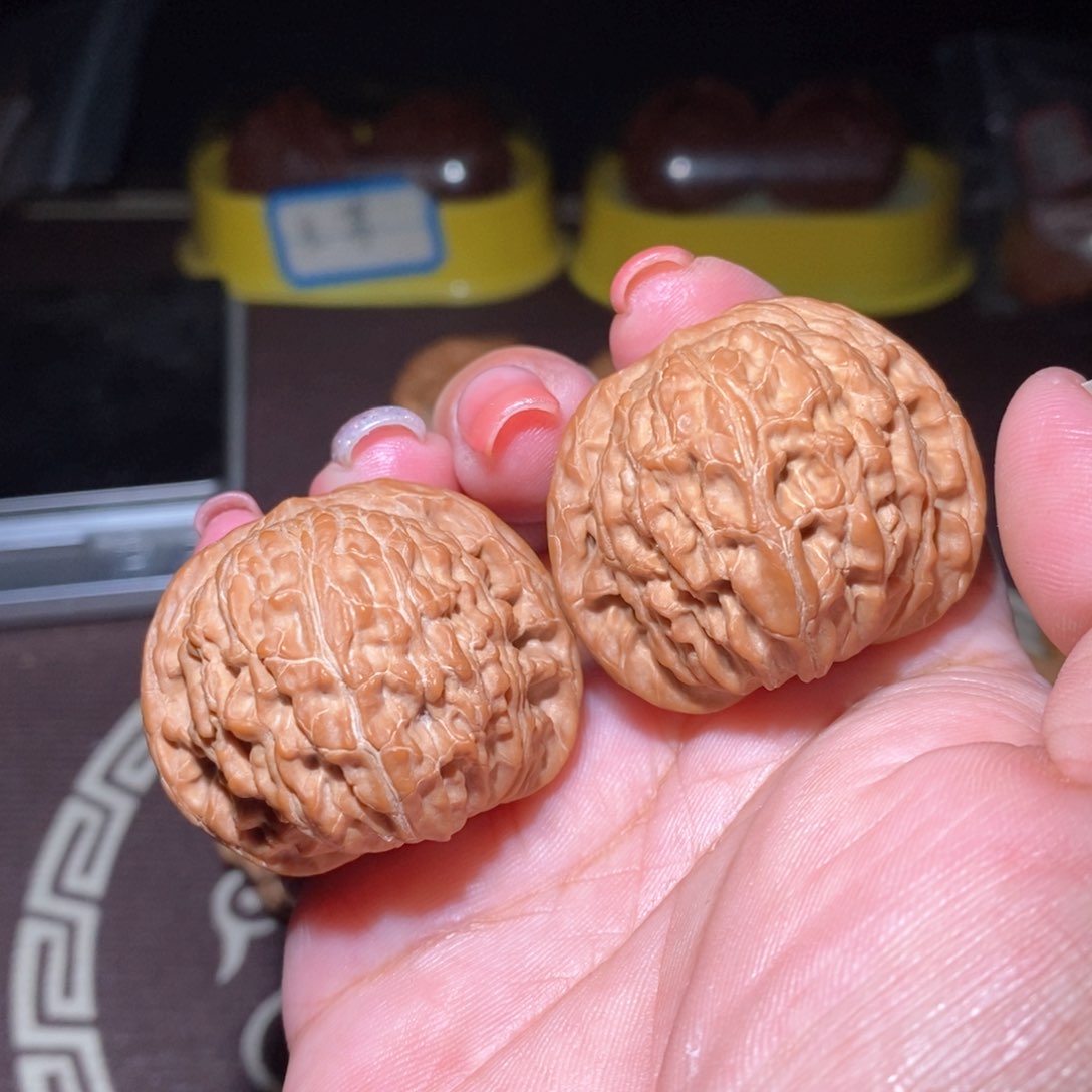 文玩核桃把件音****活磨盘