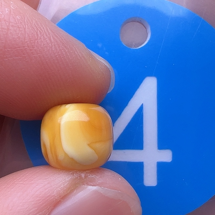 蜜蜡裸石未镶嵌9.2m m