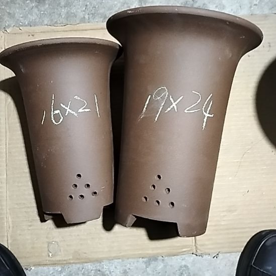 紫砂兰花盆两个紫砂