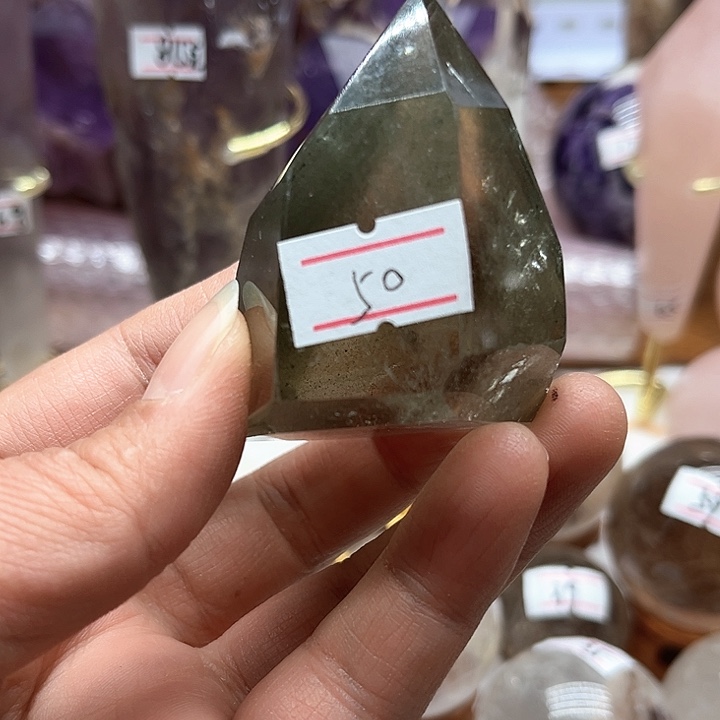 烟晶111克幽灵随形未镶嵌财****女