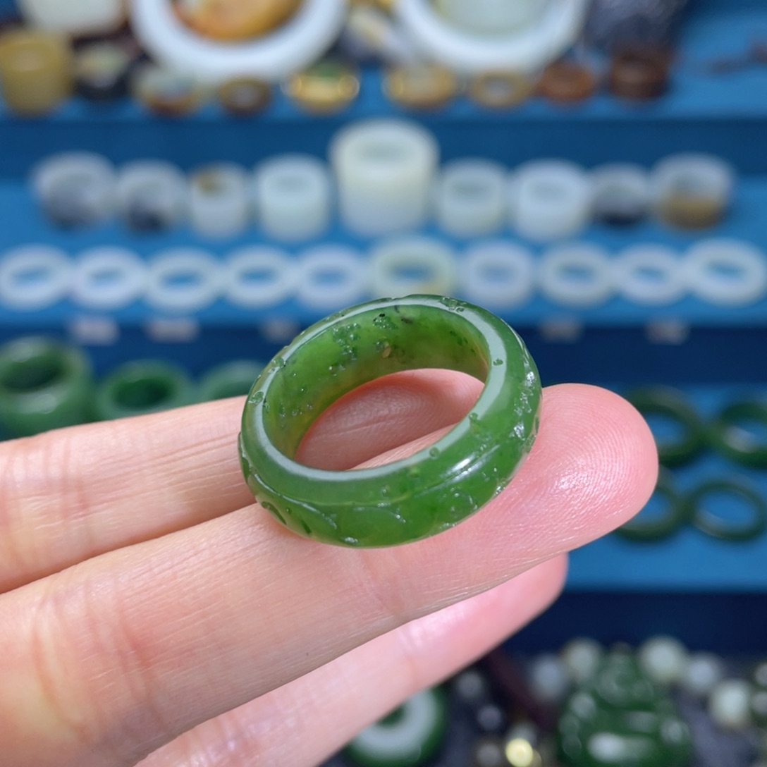 和田玉戒指未镶嵌