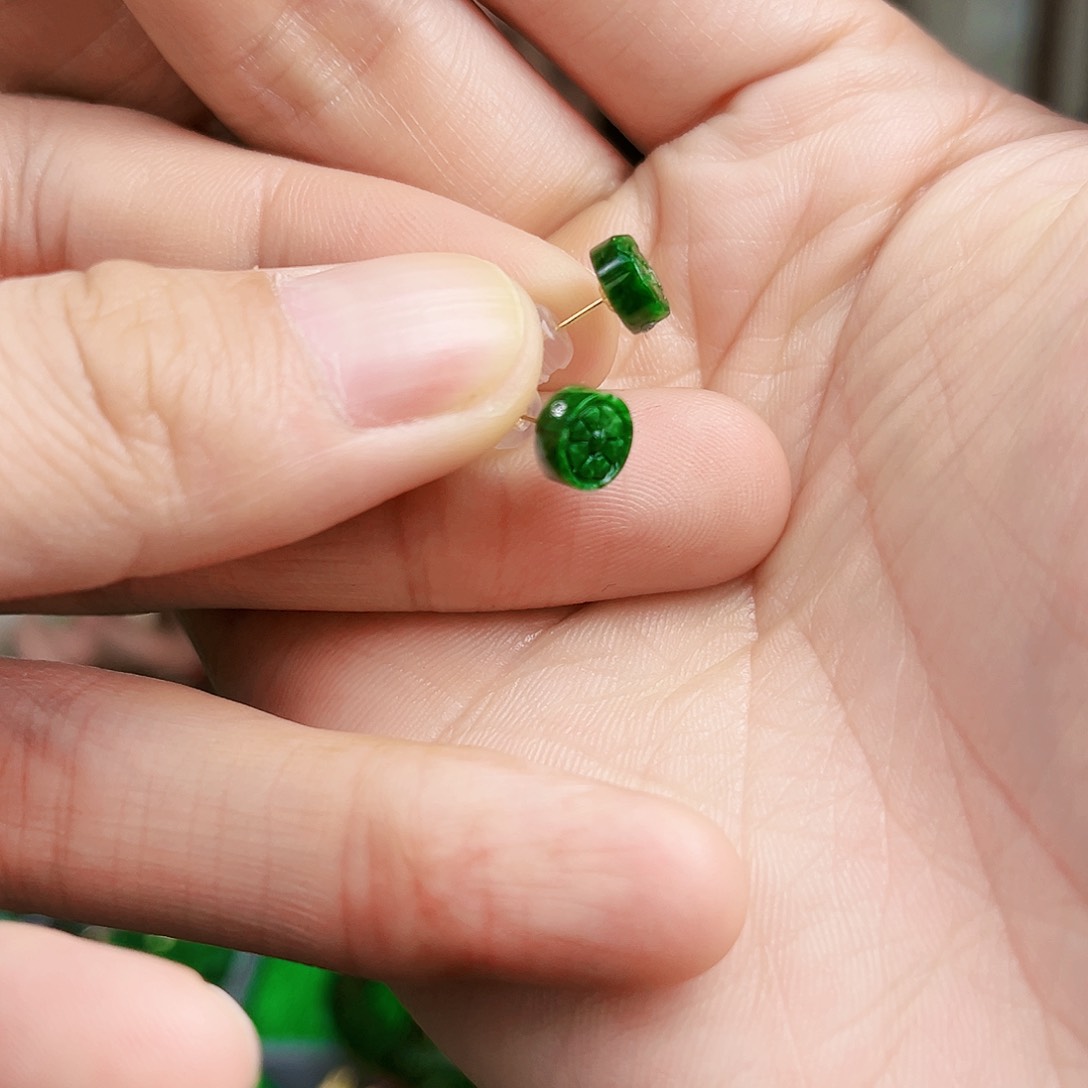 翡翠耳饰18K金镶嵌耳饰