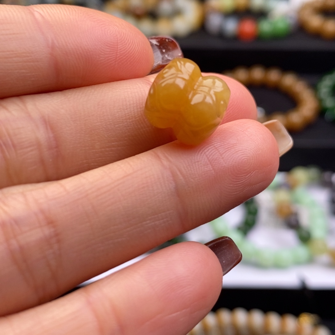 和田玉未镶嵌手串