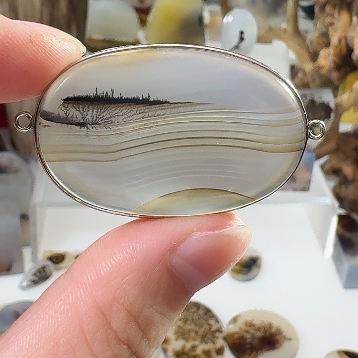 玛瑙/玉髓未镶嵌珠宝奇石