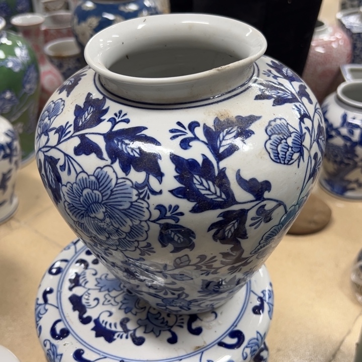 瓷片微瑕。。。。。。。。。。。。。