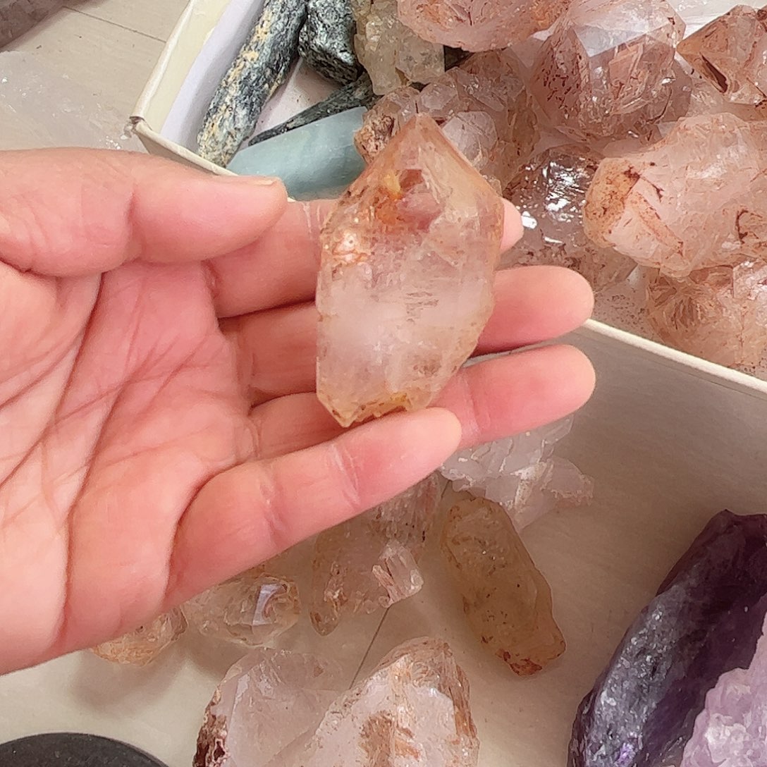 水晶天然水晶原石未镶嵌呜****结