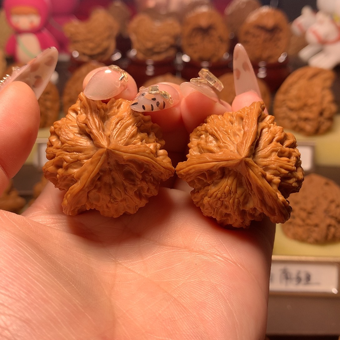 文玩核桃吊坠全品盘山三棱37