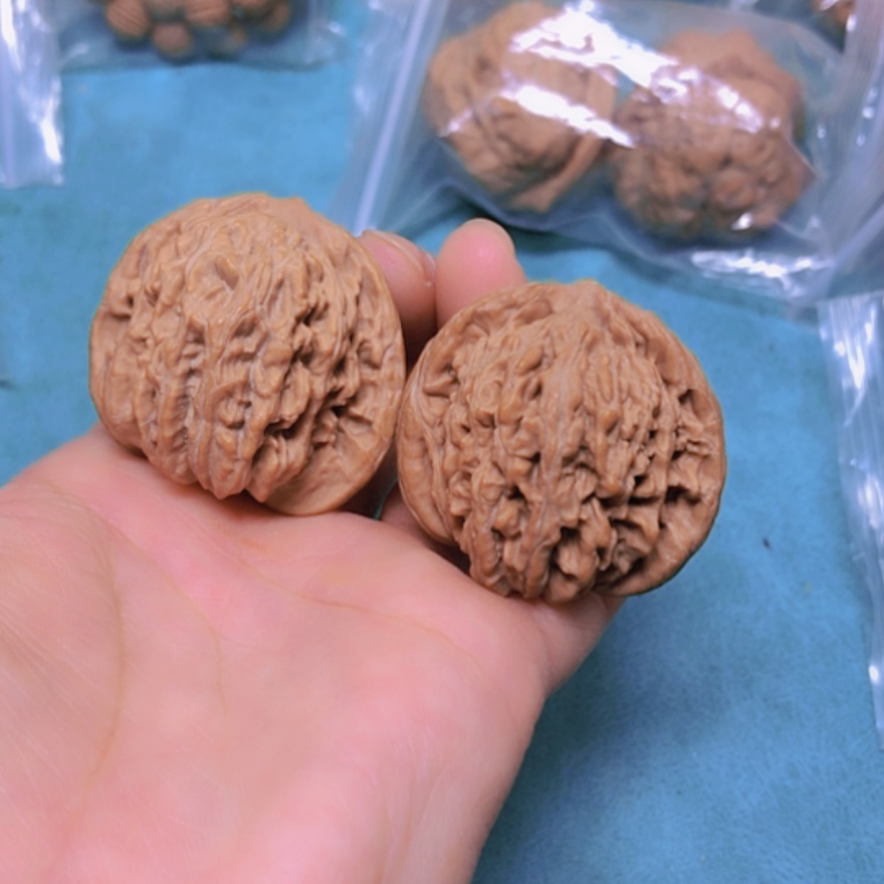 【闪购商品】摆件核桃40四座楼修尖出油