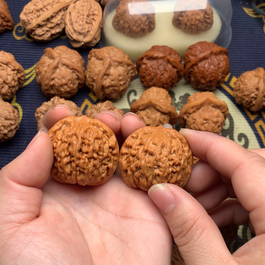 文玩核桃吊坠39莲花