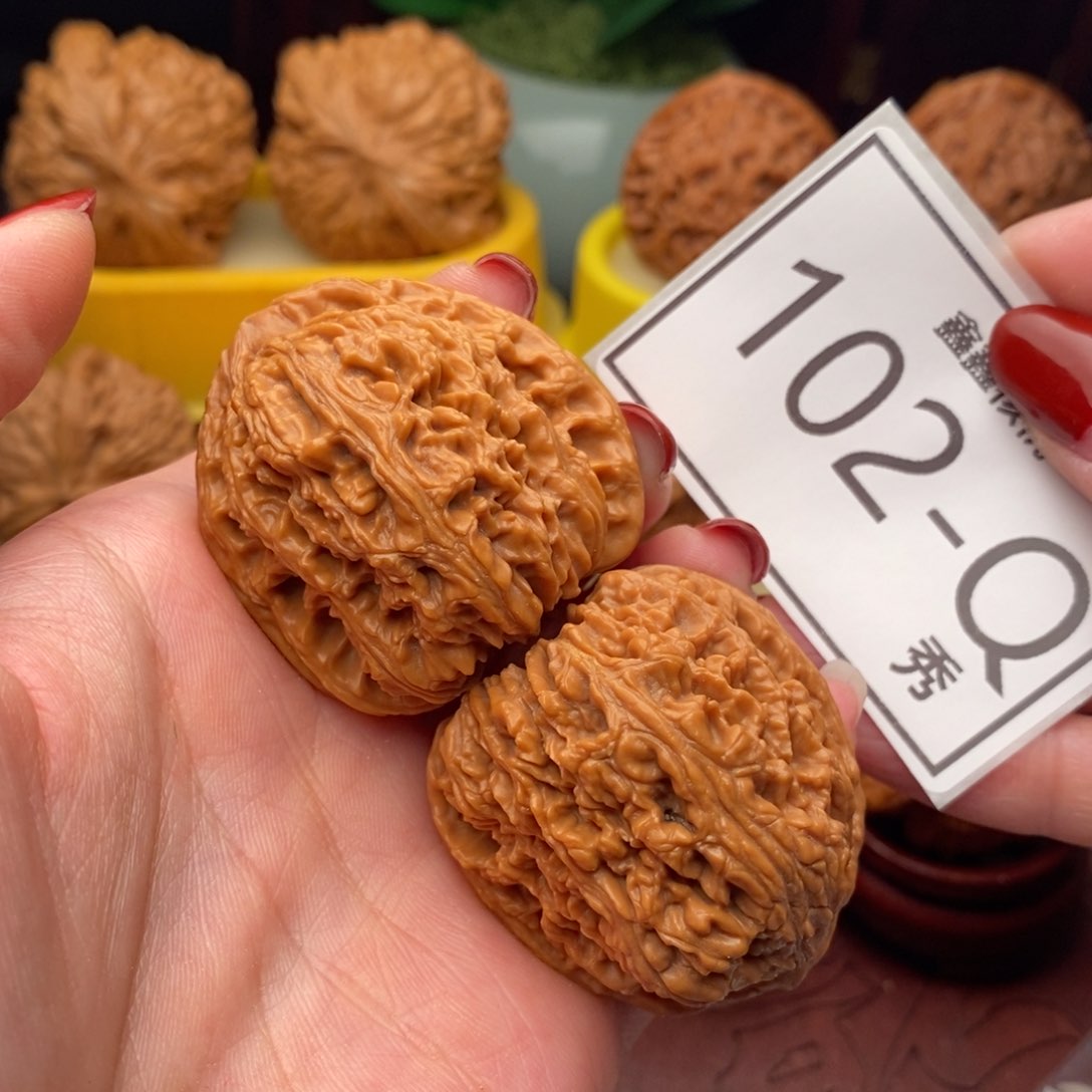 文玩核桃把件南疆39