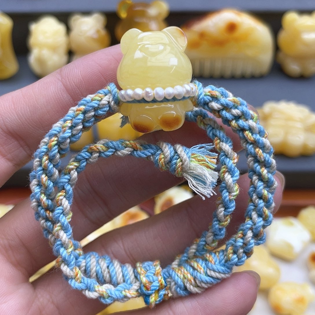 琥珀裸石未镶嵌蜜蜡