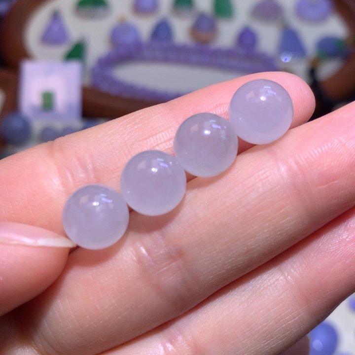 翡翠散珠白冰单珠一颗