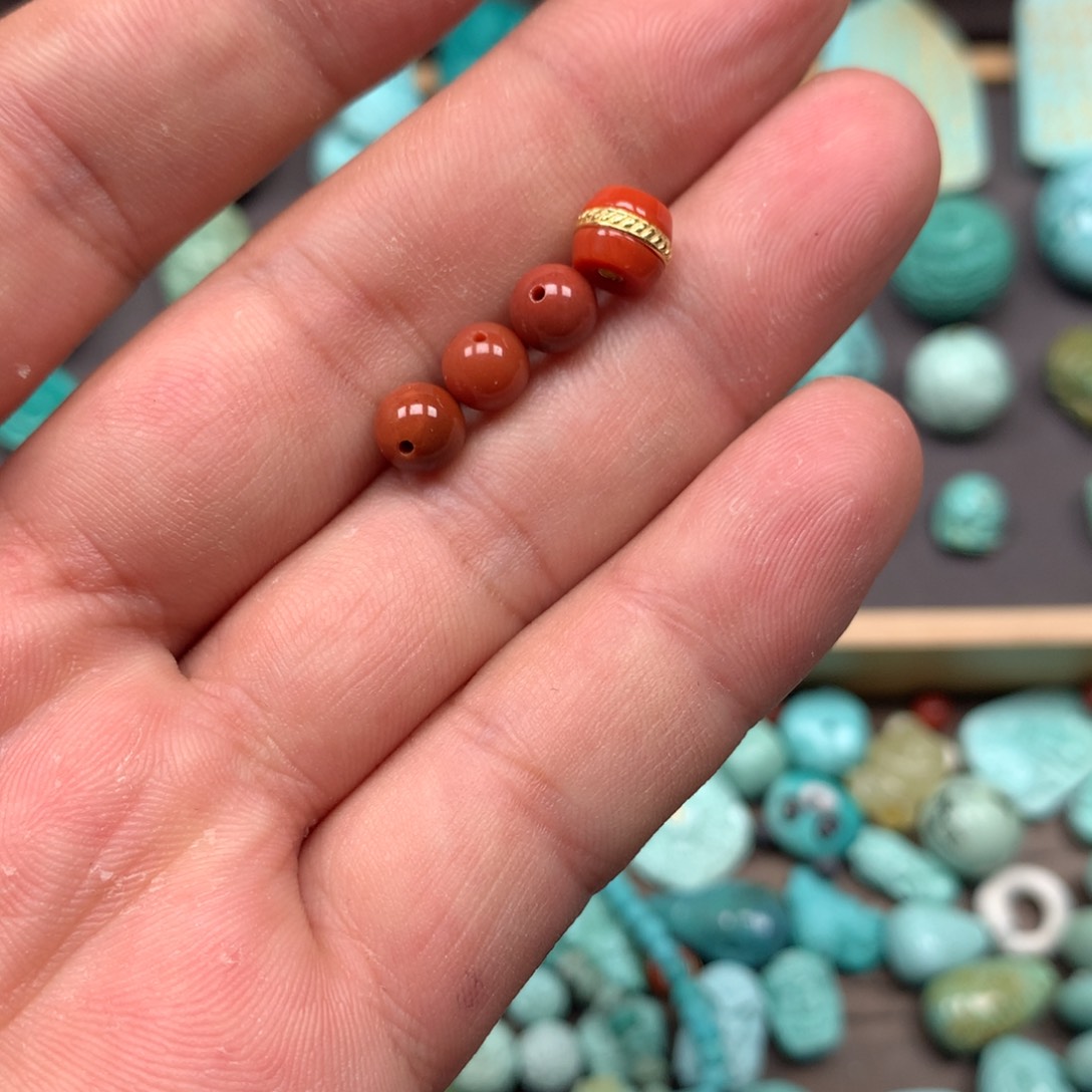 南红玛瑙雕刻未镶嵌