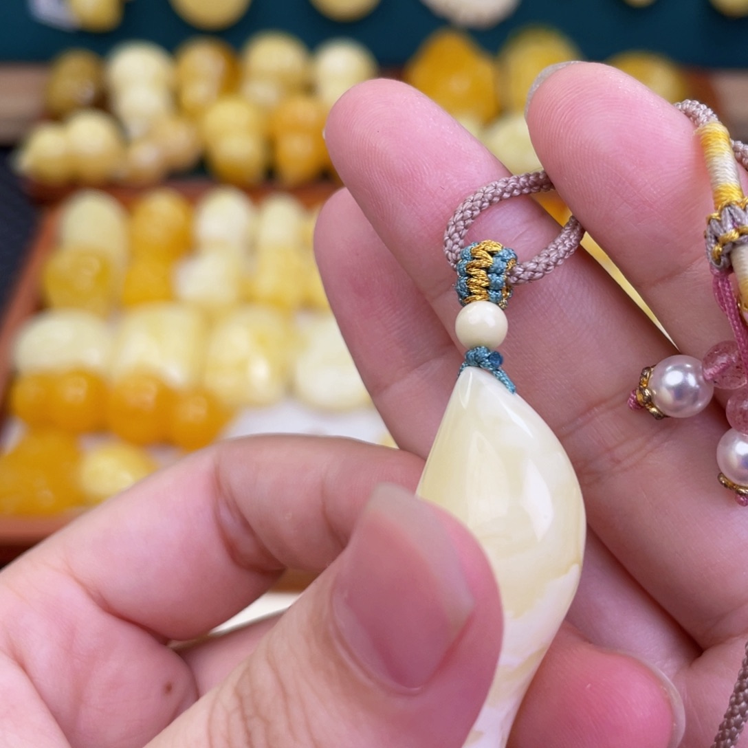 蜜蜡项链未镶嵌蜜蜡