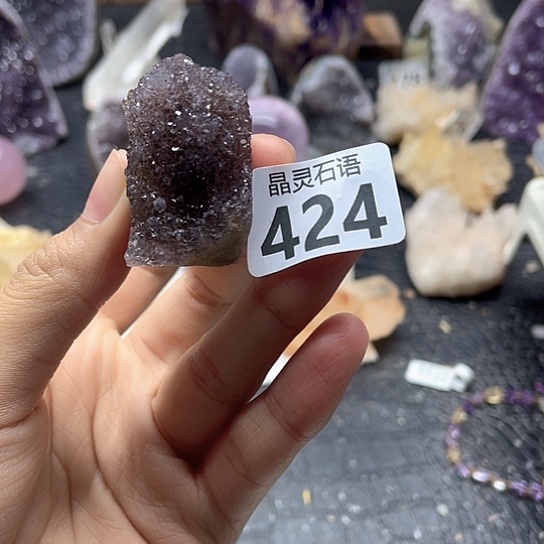 未镶嵌水晶大型摆件（非配饰）