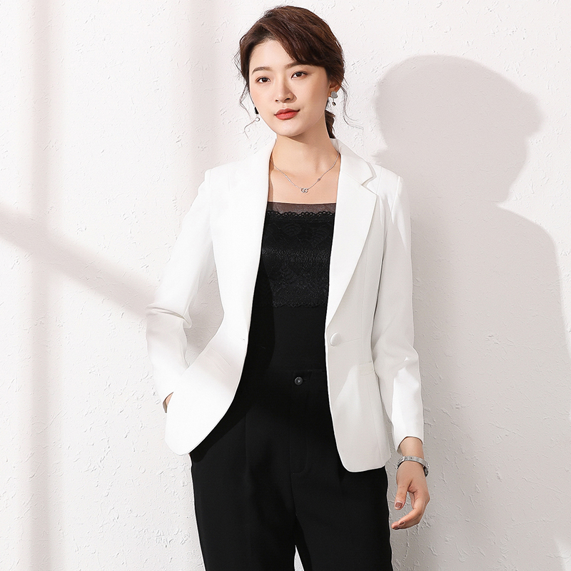 白色西装外套女小个子女士春秋装新款短款大码西服上衣女韩版炸街