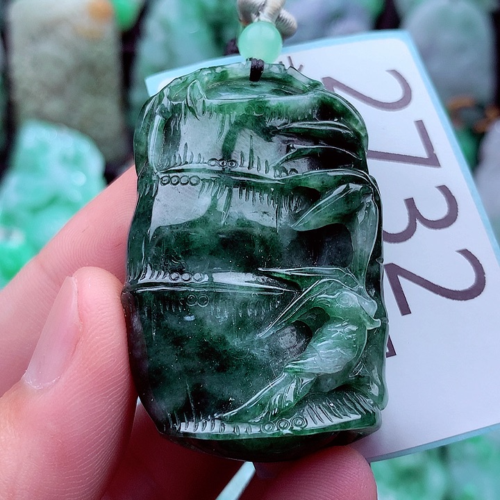 翡翠未镶嵌吊坠(不含链)
