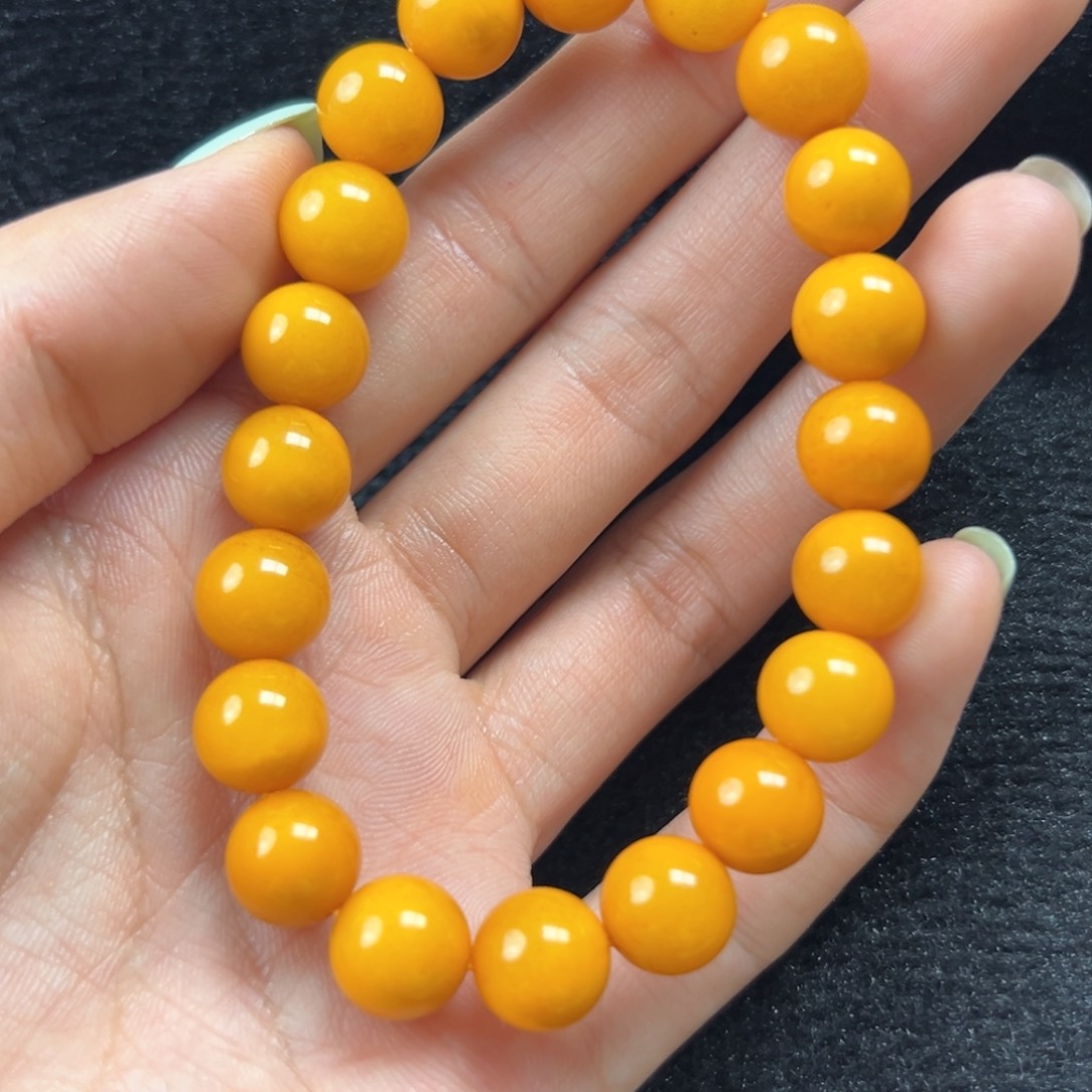 未镶嵌琥珀珠宝奇石