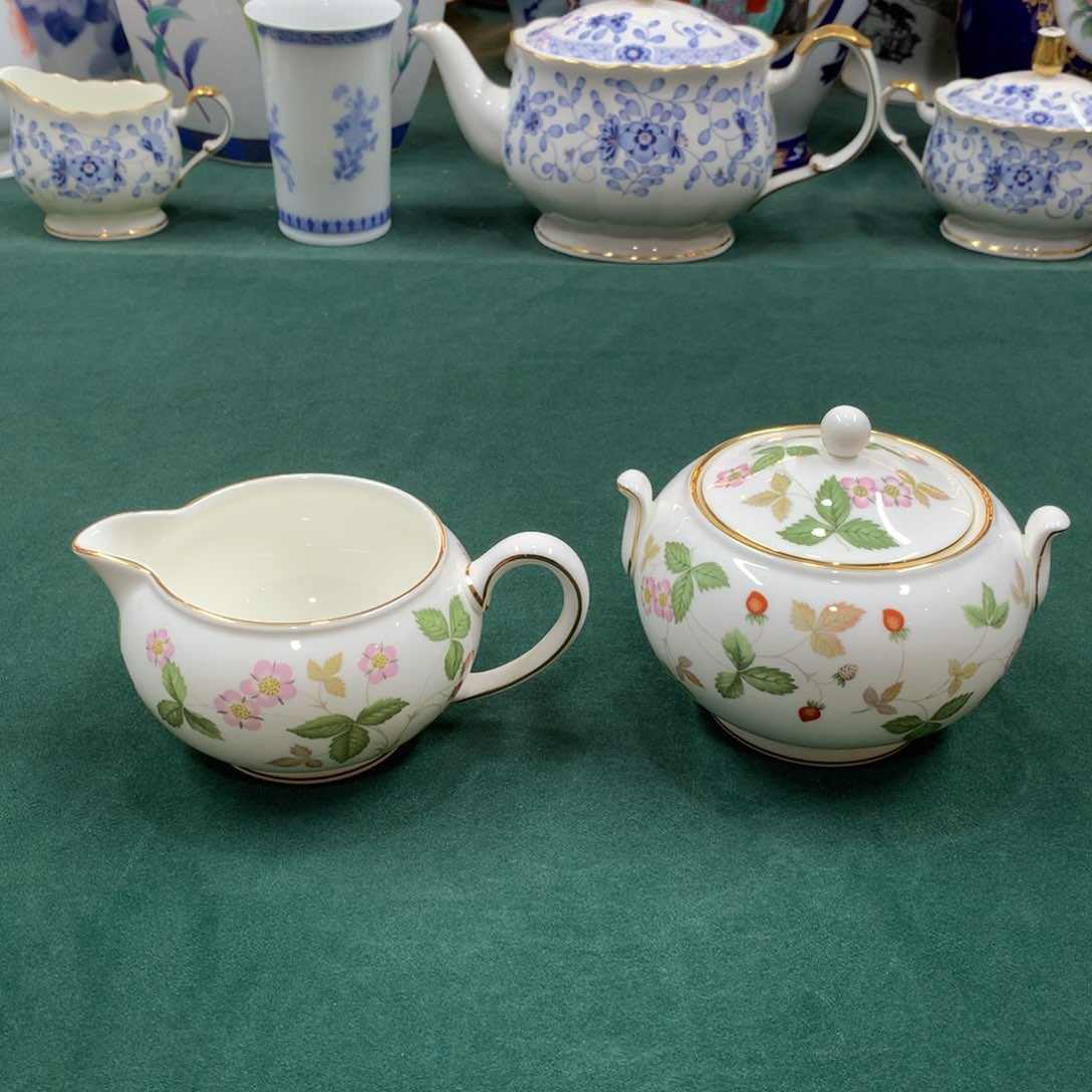 摆件全是大漂亮瓷器啊美美哒