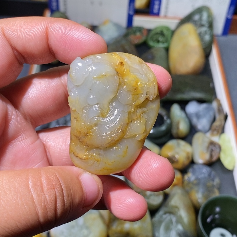 【闪购商品】和田玉颈饰未镶嵌润***！