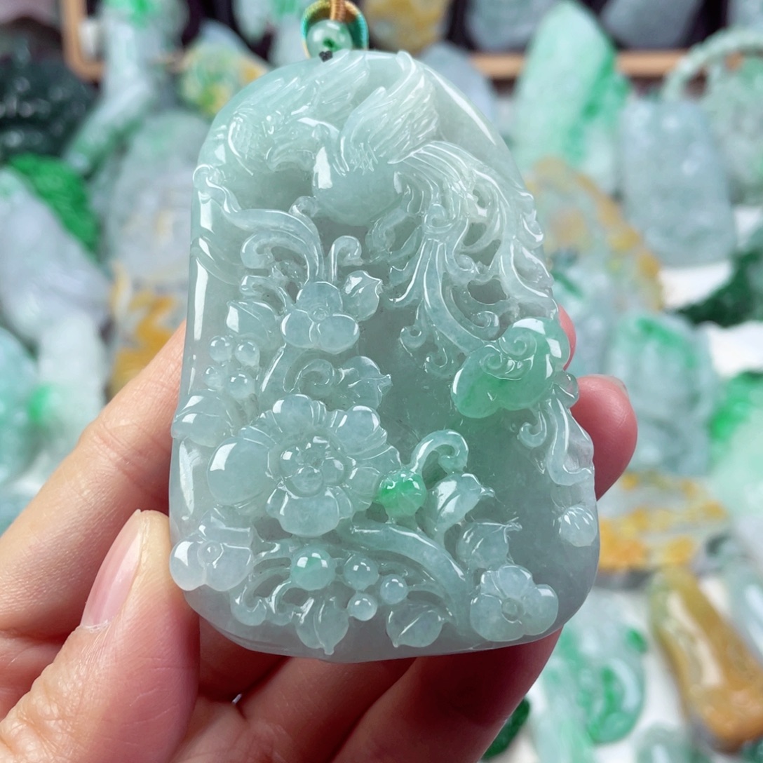 翡翠未镶嵌吊坠(不含链)