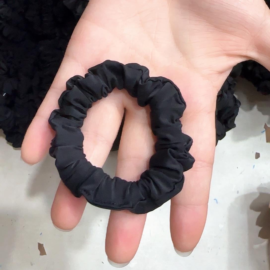 皮质非金属无扣中号超柔面膜黑色