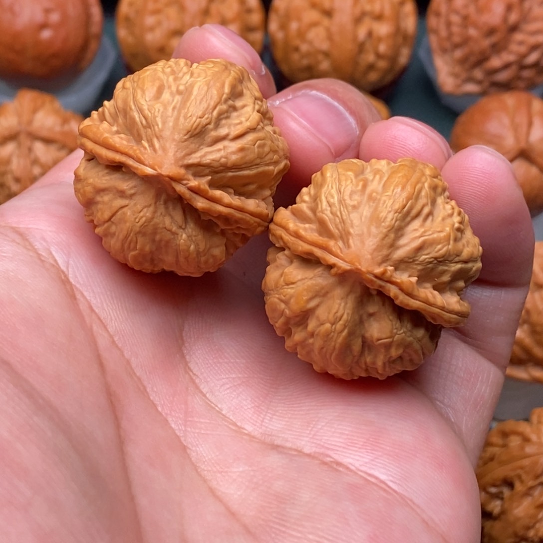 把件文玩核桃树皮八棱