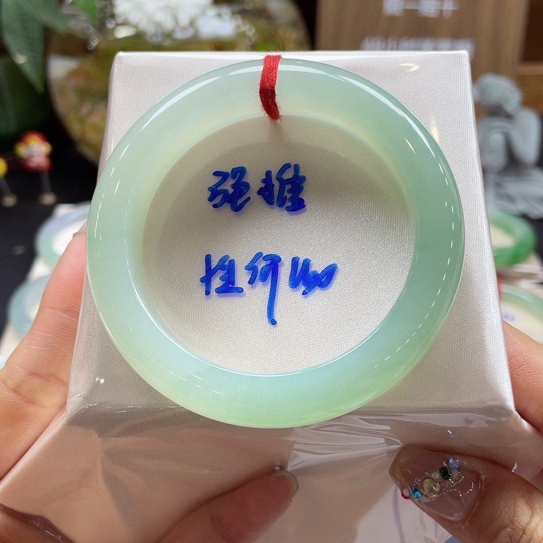 翡翠未镶嵌手镯宥*链接1