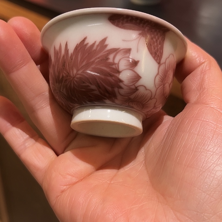 亏清元青拙手釉里红杯杯