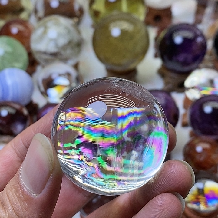 水晶彩虹水晶球未镶嵌身**行