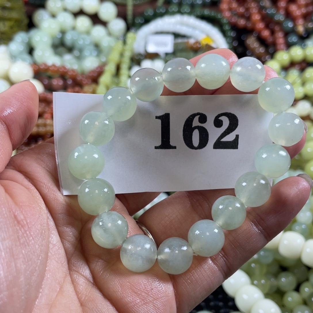 未镶嵌蛇纹石玉手链汐*