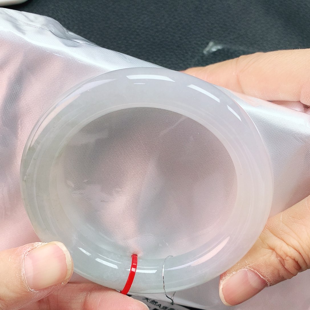 翡翠未镶嵌手镯55胖