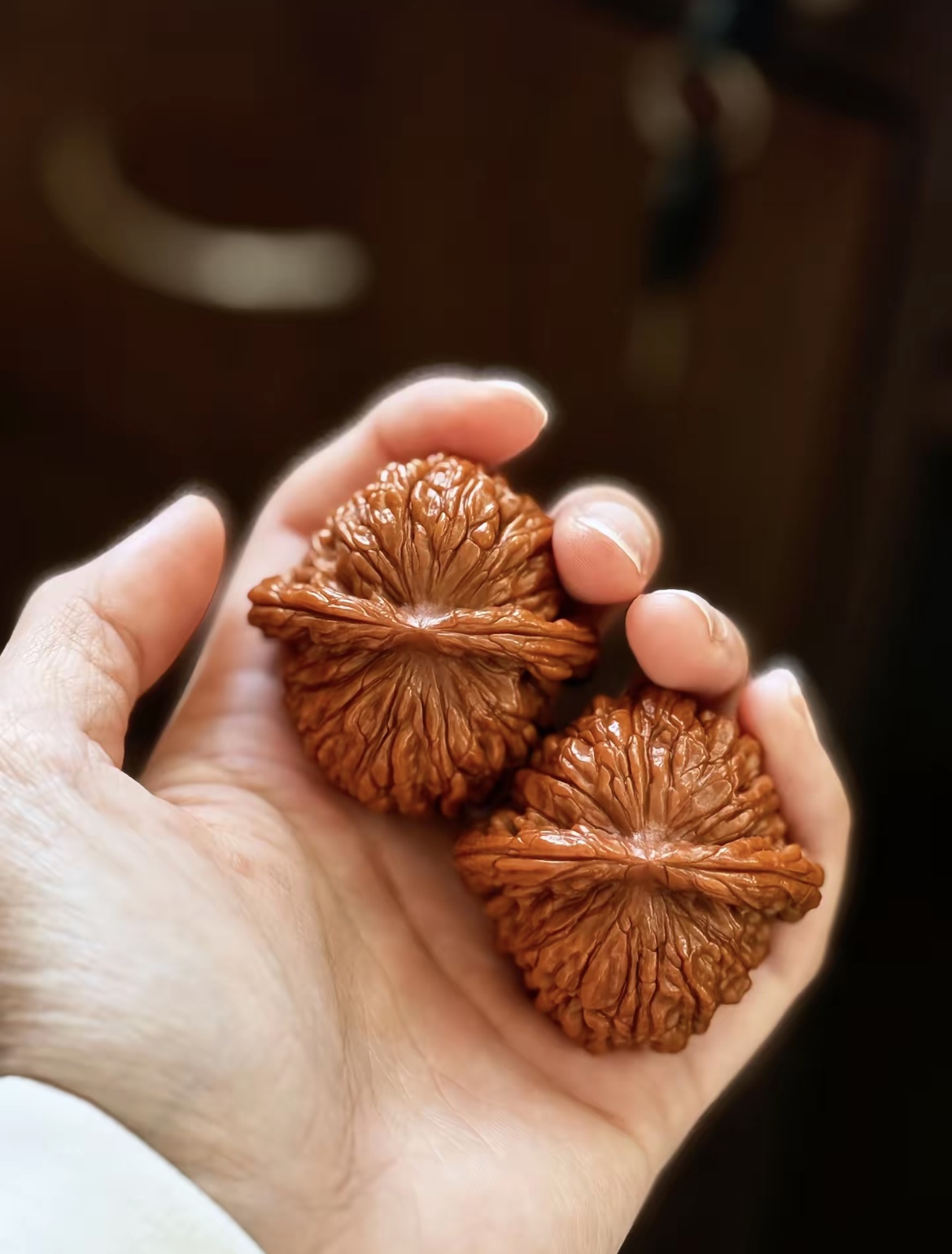 《500专拍》文玩核桃乾隆磨绣球大龙状元冠磐石朱雀延鸡猴头瓷娃娃