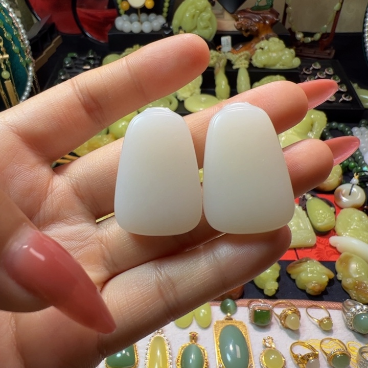 和田玉（白玉）颈饰未镶嵌