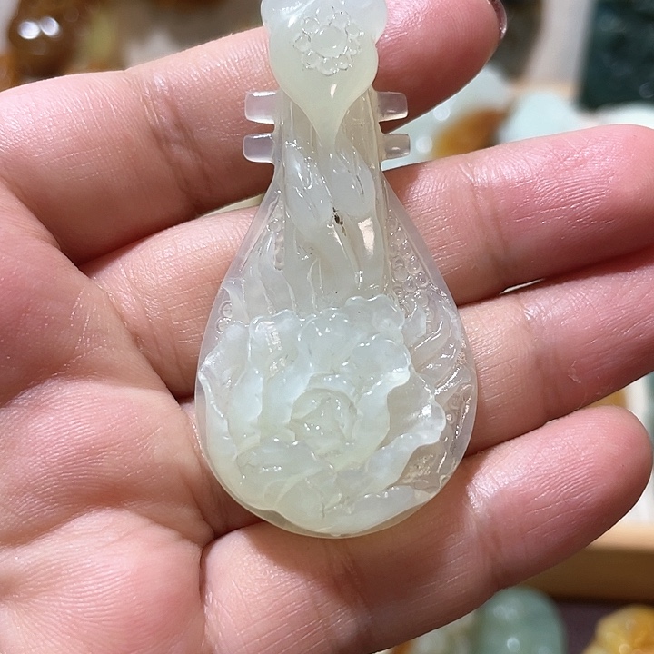 岫玉吊坠(不含链)未镶嵌