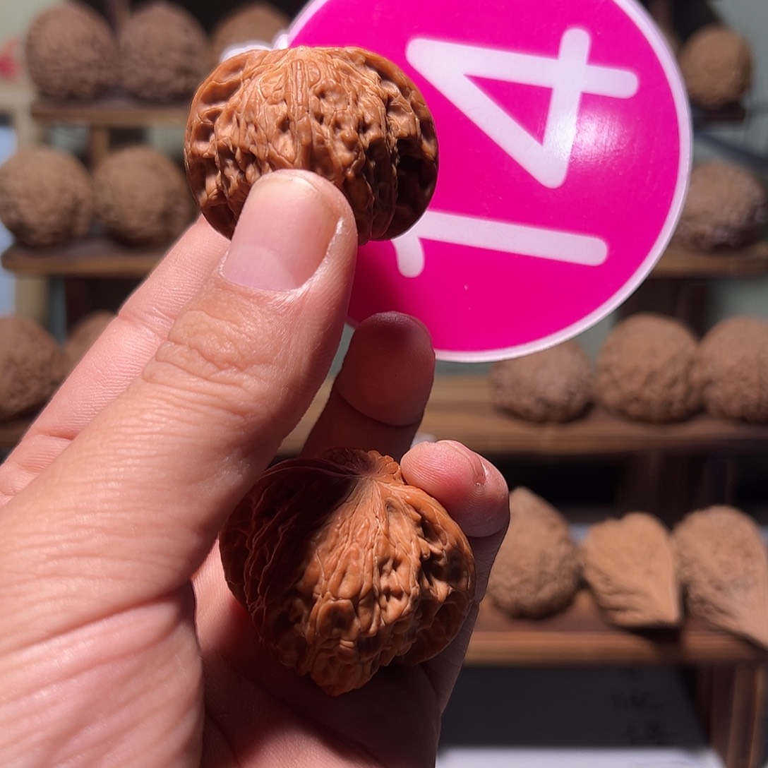 脸文玩核桃，粉色14